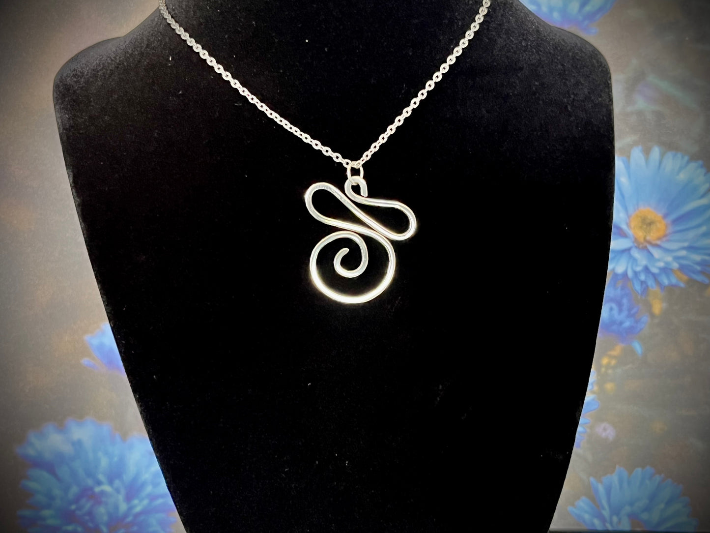 ZH Designs Boho Curves Silver Pendant