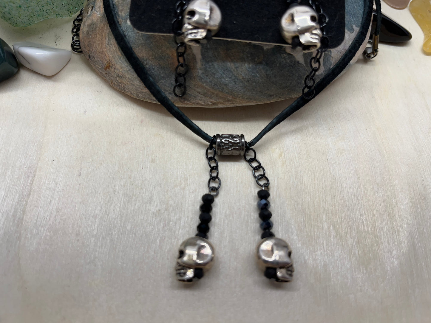 Skulls Choker & Earring Set